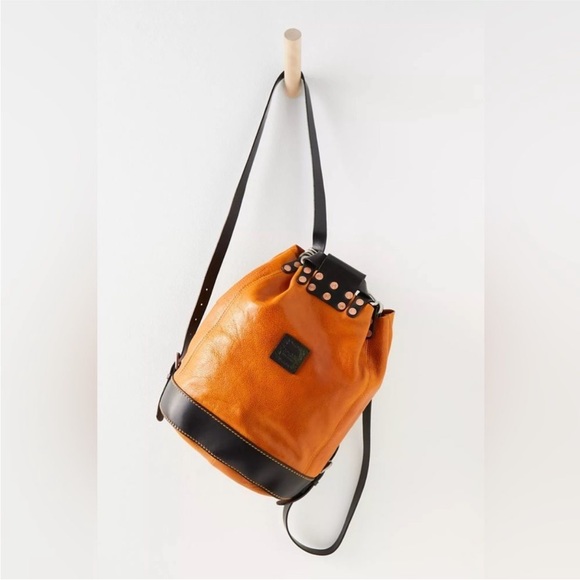 FREE PEOPLE Stylish Tan Leather Eco Backpack - Picture 5 of 10